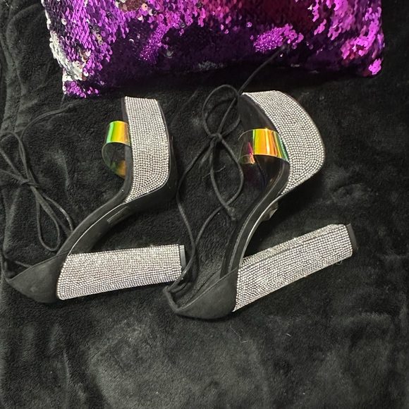 Womens Cathy Din Platform Rhinestone Heels Black/Chameleon Straps Size 8 - Picture 6 of 8